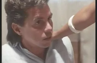 Vulgär Brünette saug ...