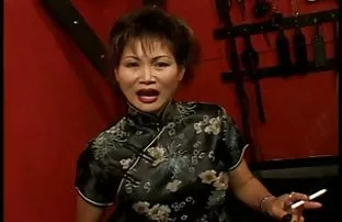 Heiß mit riesigen Ar ...