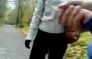 Sport-Masseurin weiß ...