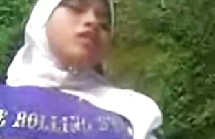 Zierlich Dirne lange ...