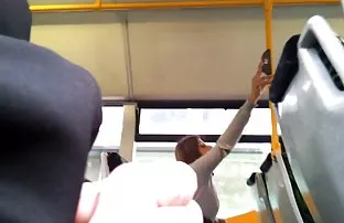 Entschuldigte sich v ...