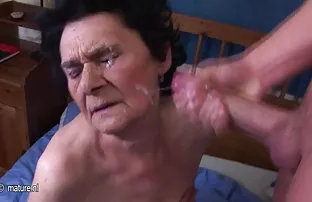 Baby mit Behaarte Kä ...