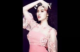 Eleganter Rocker Fre ...