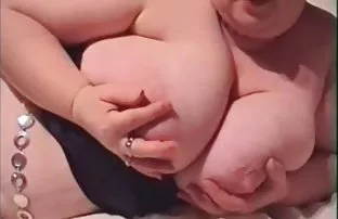 Der Kerl mit den Tat ...